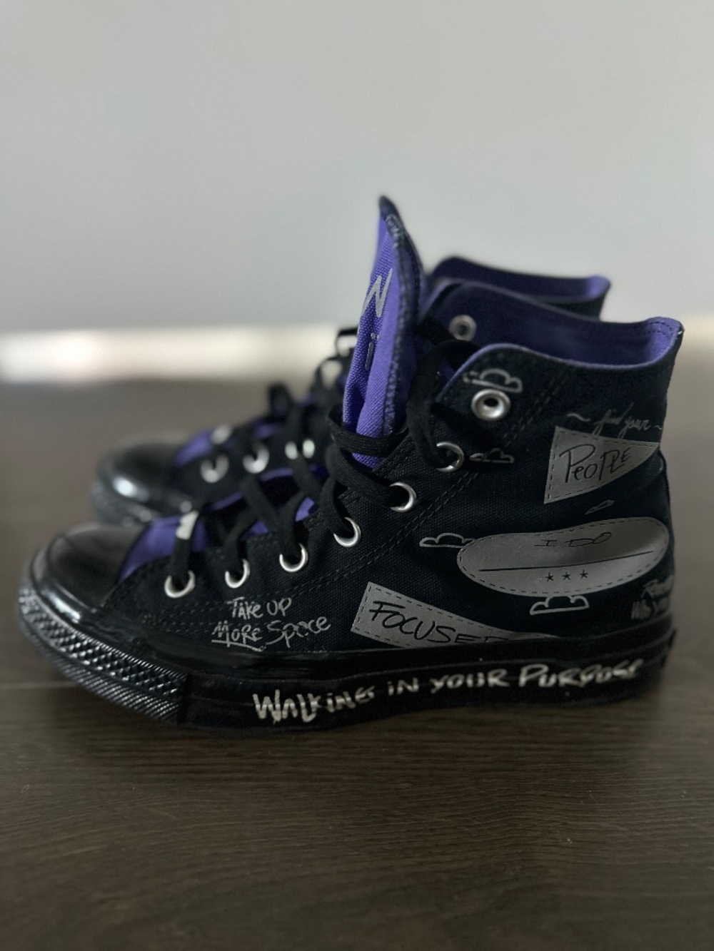 Limited Edition Issa Rae X Converse By You - Picture 6 of 7